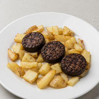 Morcilla Con Patatas