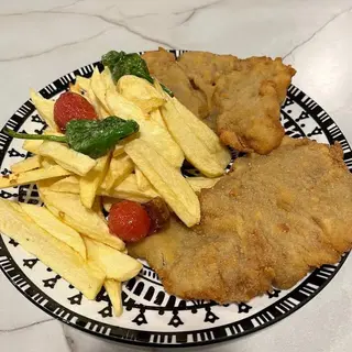 Milanesa Con Patatas