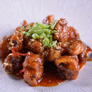 Costilla Dorada En Salsa Picante