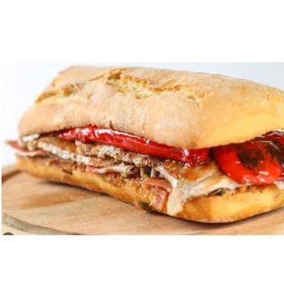 Bocadillo de Cinta de Lomo