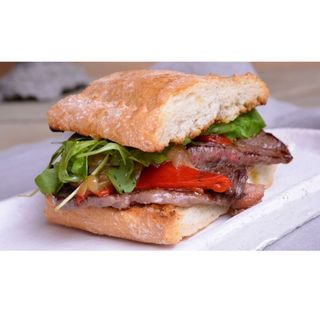 Bocadillo De Pepito De Ternera