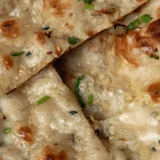 CHEESE NAAN