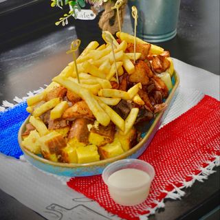 Picada De La Casa