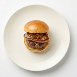 Mini hamburguesa 4 quesos