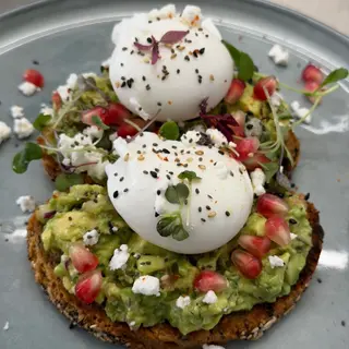 Zen Tostada de Aguacate