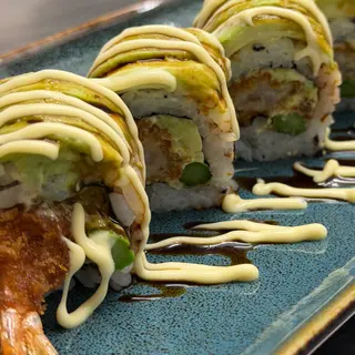 Dragon Roll (8 Pzs.)