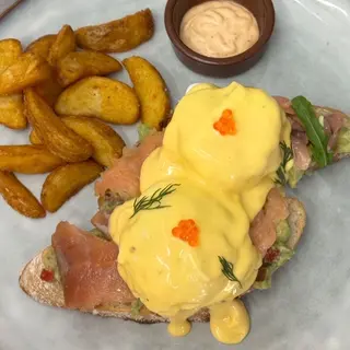 Salmon Benny