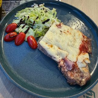 Corte de carne argentina de ternera, a la pizza