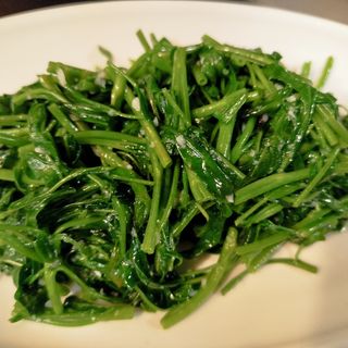 Verduras temporada salteada(back choi, espinaca de agua,ect)