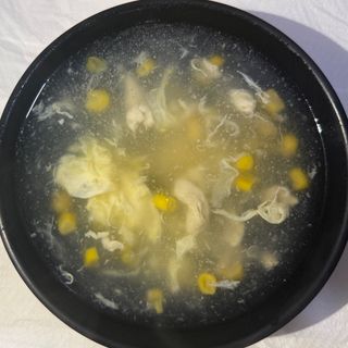 Sopa de Pollo y Maíz