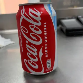 Lata coca cola