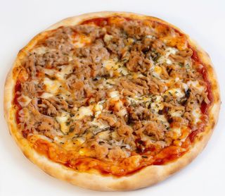 Pizza De Atún Con Tomate