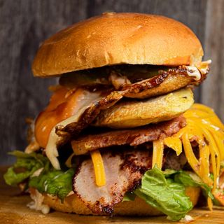 Hamburguesa trifásica