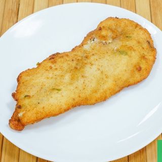 Pollo empanado, 1 unidad 100 g apox.