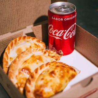 COMBO DE 6 UND + 3 REFRESCO