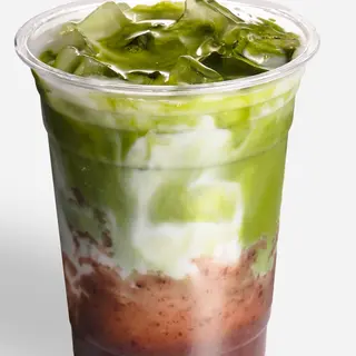 Frijoles rojos con matcha latte
