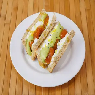 Green Sandwich