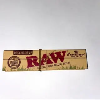 Papel RAW Organic Hemp 32 hojas + 32 filtros por librito