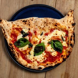Calzone Clásico (32 Cm.)