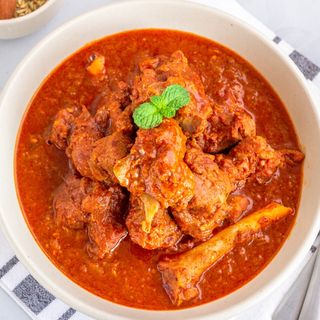 Lamb/ Cordero Rogan Josh