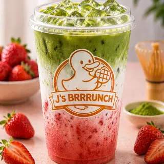 Strawberry iced matcha latte 500ml