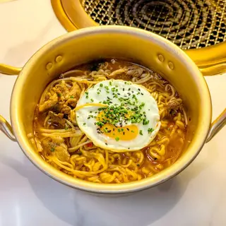 Sopa de Nissin Coreano