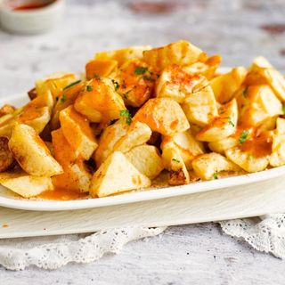 Patatas bravas
