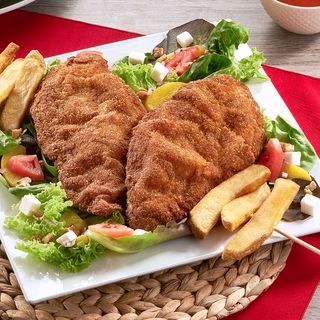 Cordón Bleu con Patatas y Ensalada