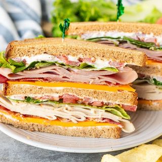 Sándwich Triple Decker