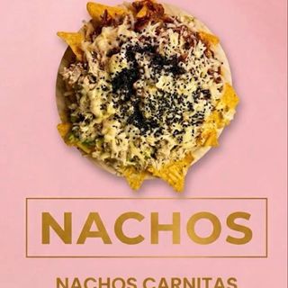 Nachos carnitas