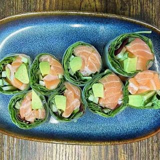 Sushi salmón sin arroz
