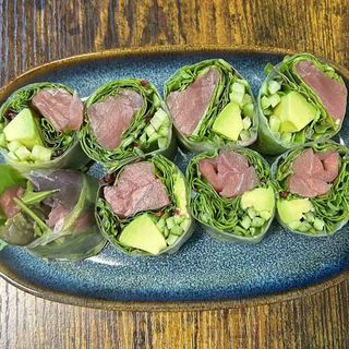Sushi de atún sin arroz