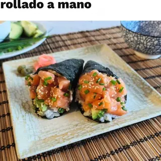 131 Temaki salmon