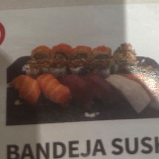 10 Bandeja sushi 16 und