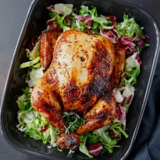 Pollo Asado Entero con Ensalada