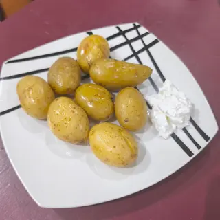 Patatas Arrugadas Con Alioli