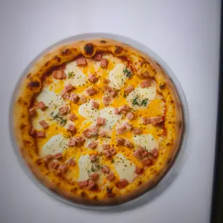 Cuatro quesos más jamon