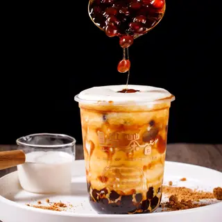 leche fresca con tapioca azucar moreno