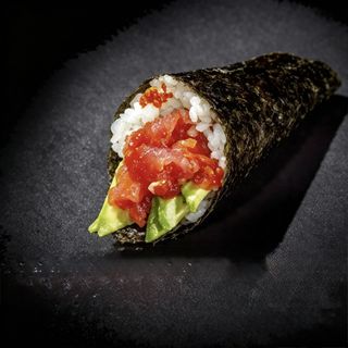 335 TEMAKI ATÚN PICANTE
