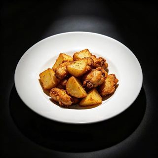 504 POLLO CON PATATAS SALPIMENTADO