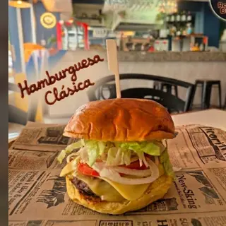 Hamburguesa Clásica