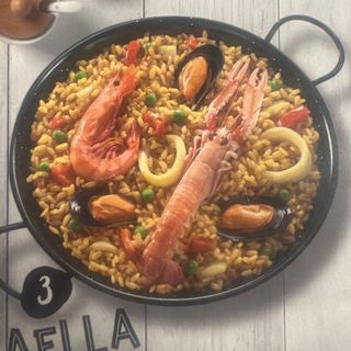 Paella de marisco
