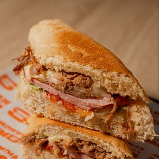 Sándwich Ropa Vieja