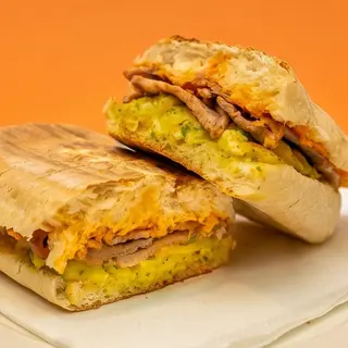 Bocadillo De Ternasco