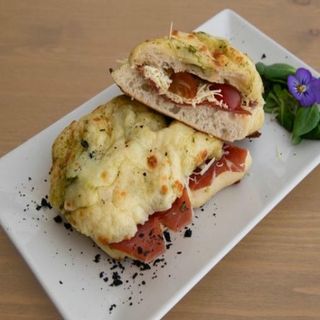 Focaccia De Jamón Ibérico