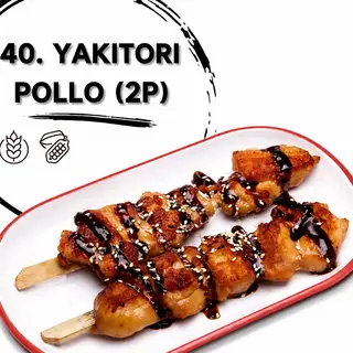 40. Yakitori De Pollo (2 Pzs.)
