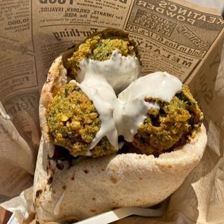 Falafel clásico plus patatas frita