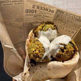 Falafel fiesta para 4 personas