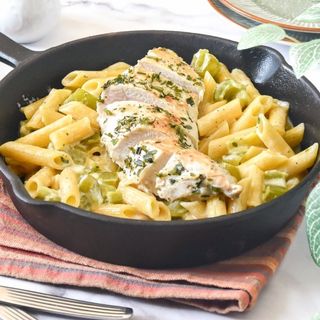 Pasta con pollo