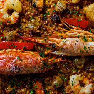 Paella De Mariscos